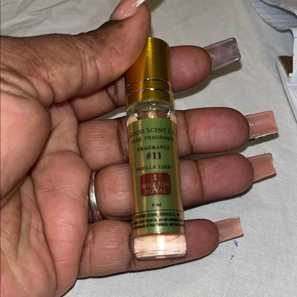 Paco Rabanne 1 Million Royal Fragrance smells like with Gold Cap